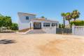 Sale - Finca / Country Property - Catral