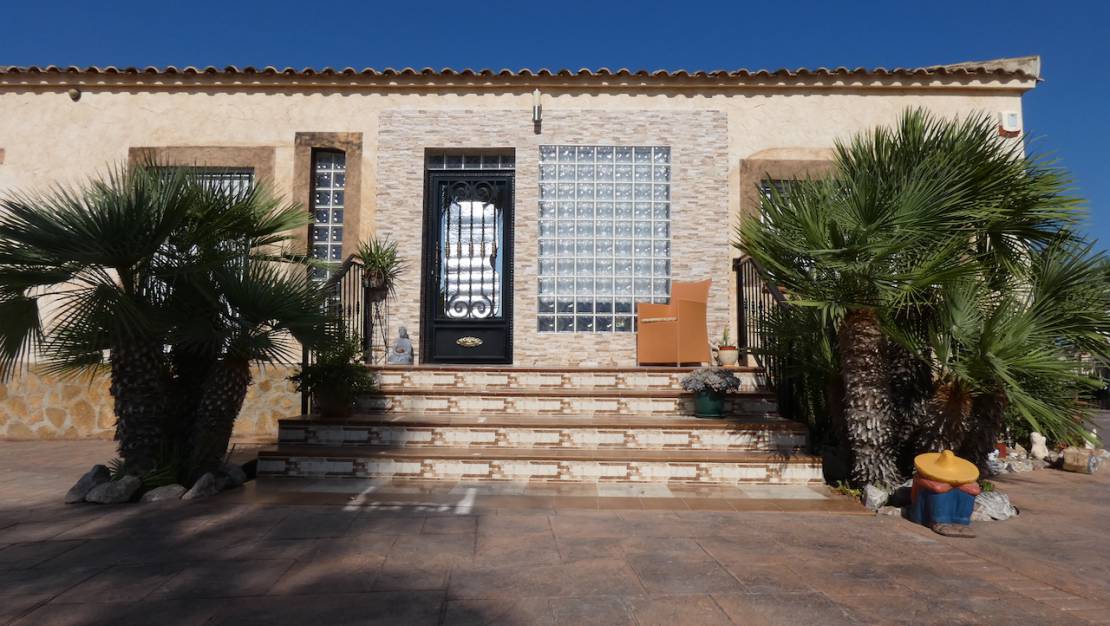 Sale - Finca/Country Property - Rafal