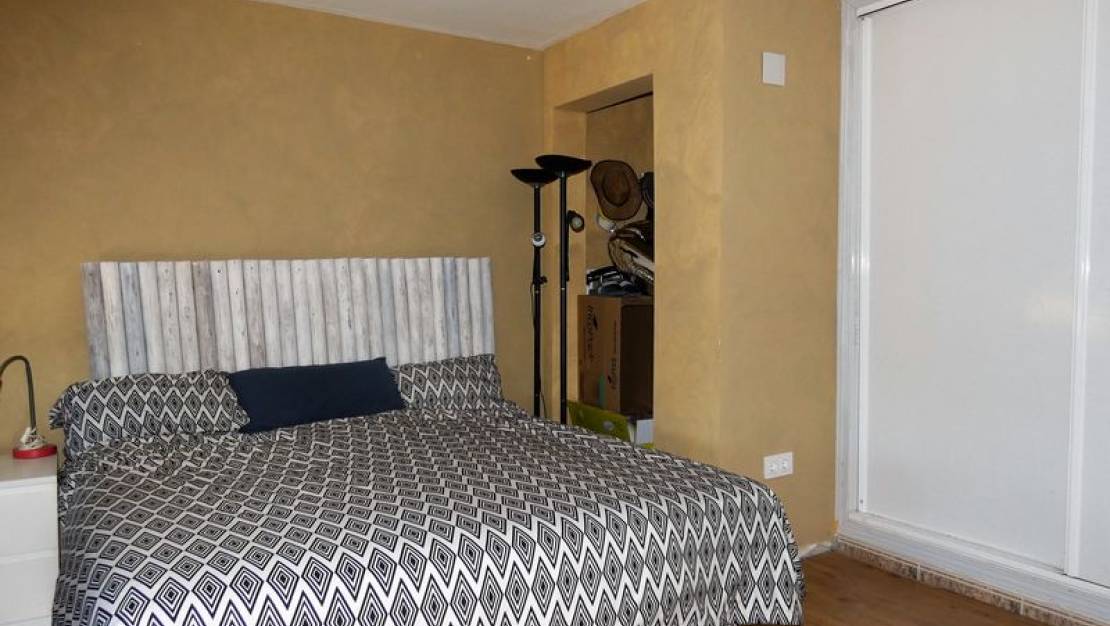 Sale - Finca - Orihuela