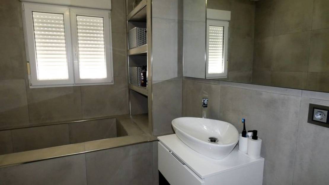 Sale - Finca - Orihuela