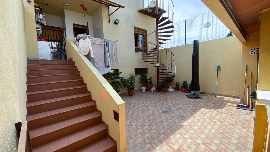 Sale - Finca - Rafal