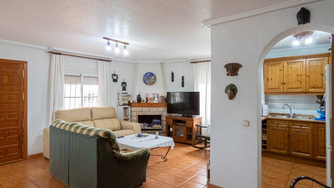 Sale - Finca - Rojales