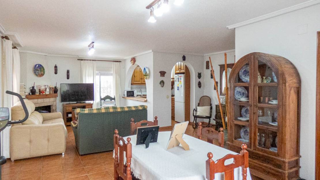 Sale - Finca - Rojales