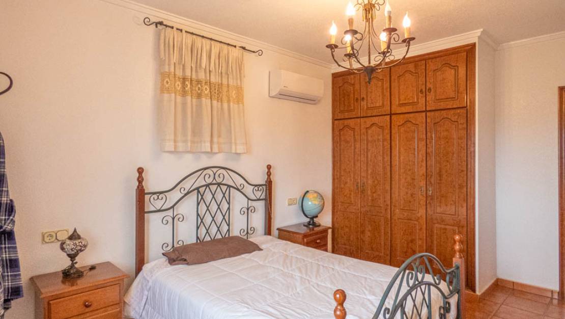 Sale - Finca - Rojales