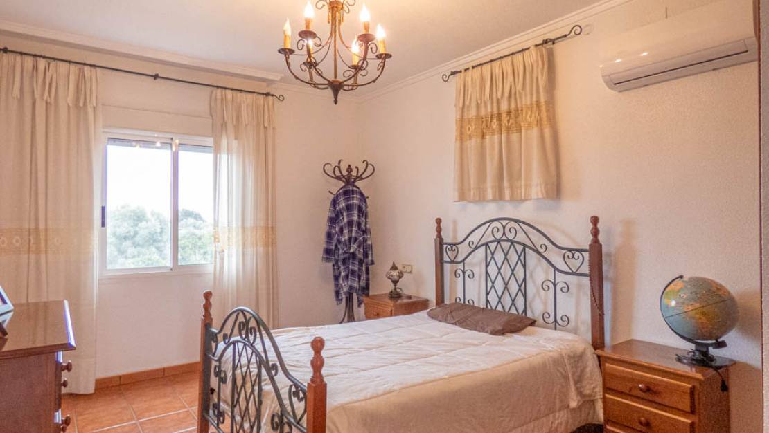 Sale - Finca - Rojales
