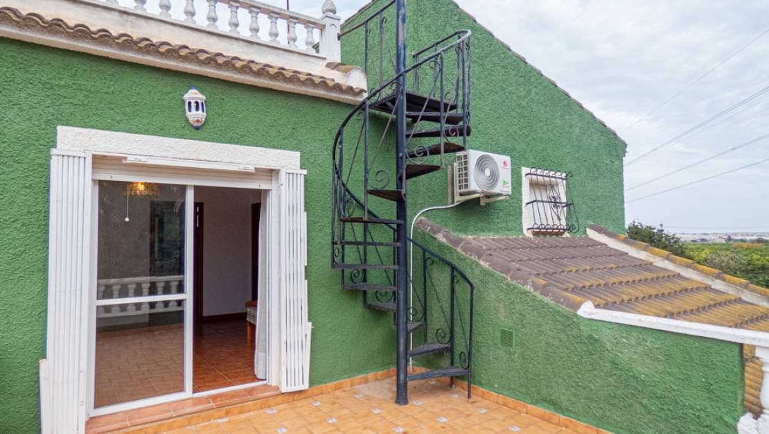 Sale - Finca - Rojales