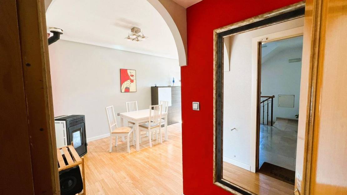 Sale - Flat - Torreaguera