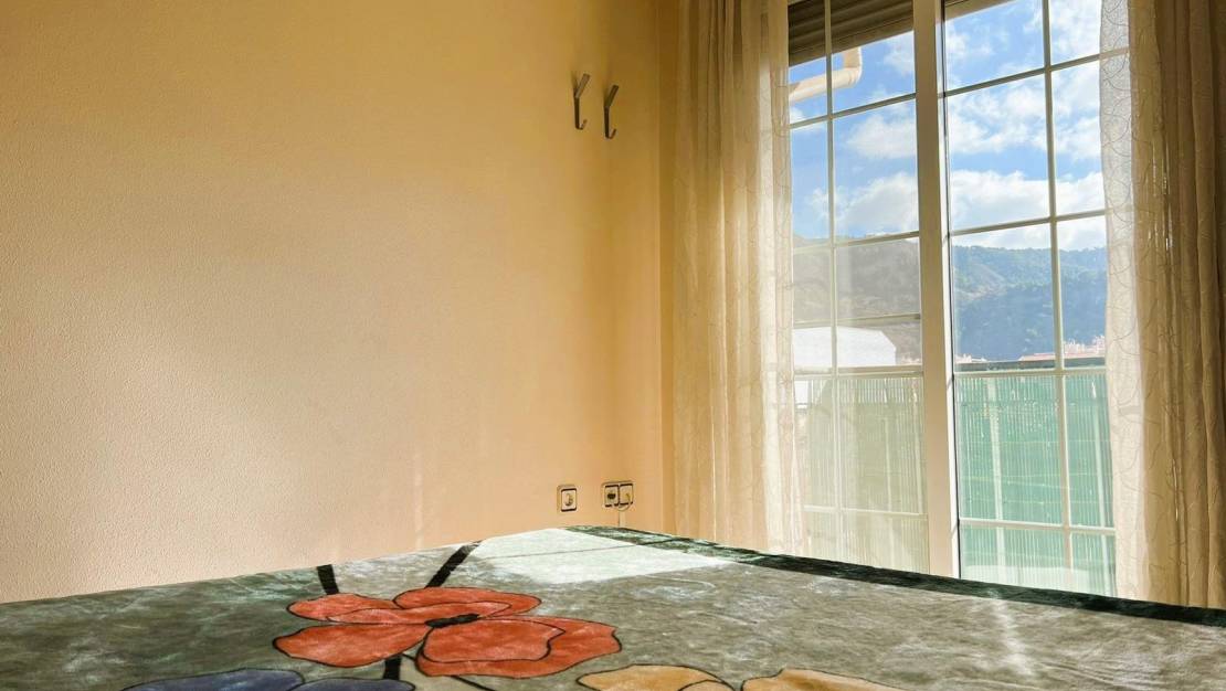 Sale - Flat - Torreaguera