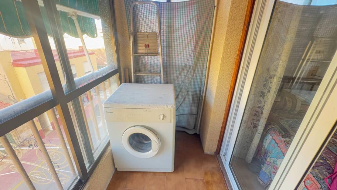 Sale - Flat - Torrevieja - La Mata