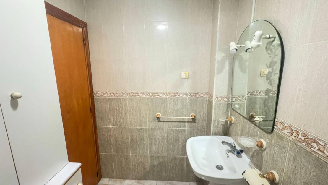 Sale - Flat - Torrevieja - La Mata