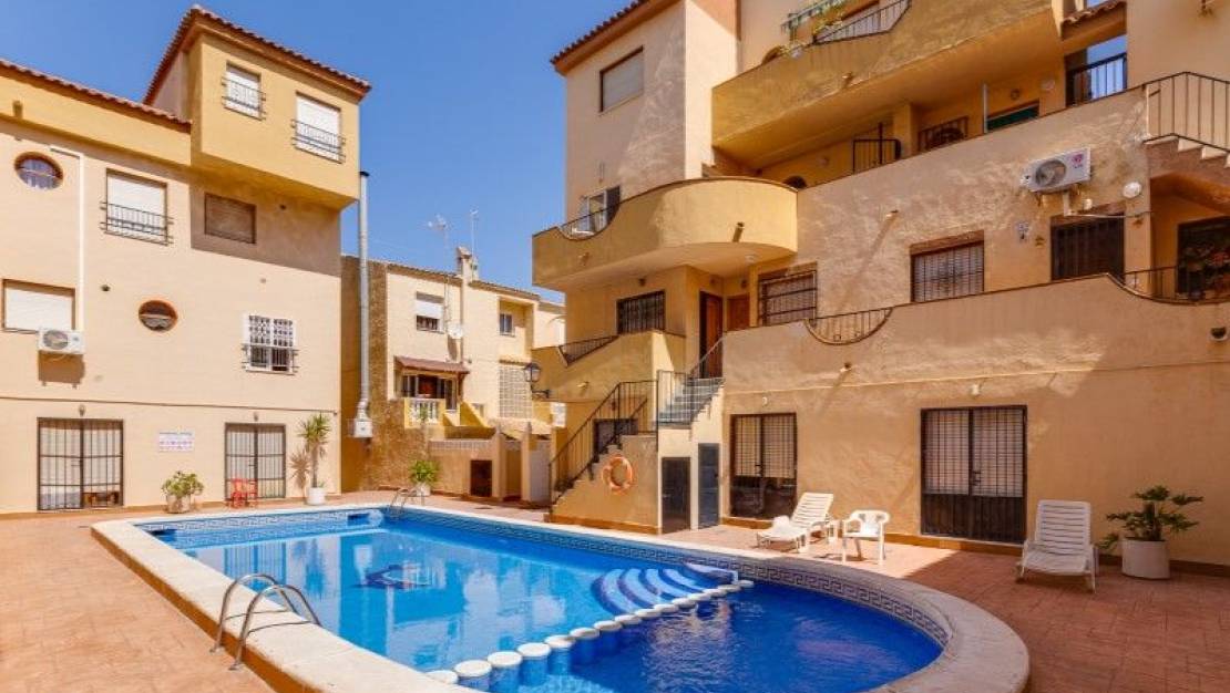 Sale - Flat - Torrevieja - Nueva Torrevieja