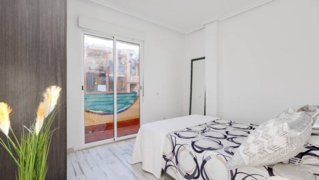 Sale - Flat - Torrevieja - Nueva Torrevieja