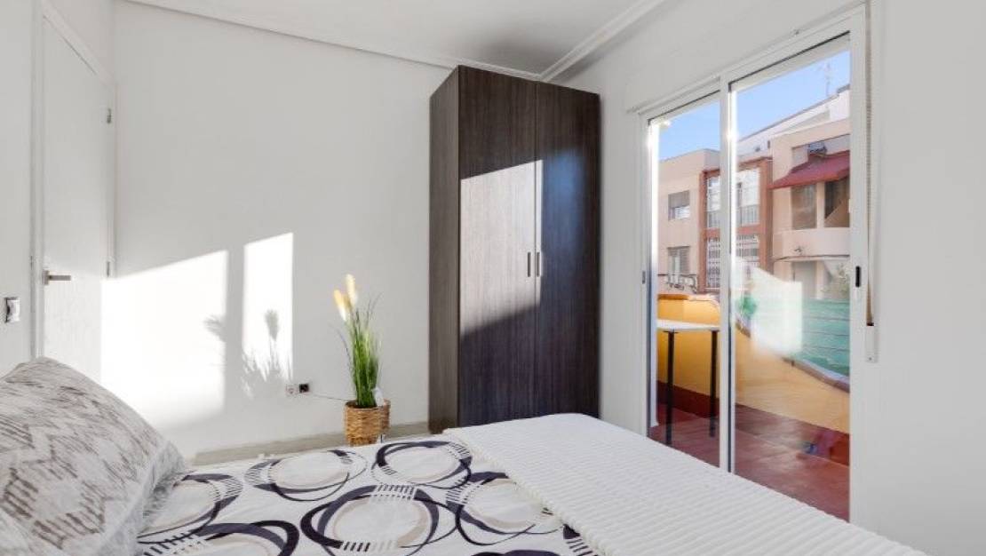 Sale - Flat - Torrevieja - Nueva Torrevieja