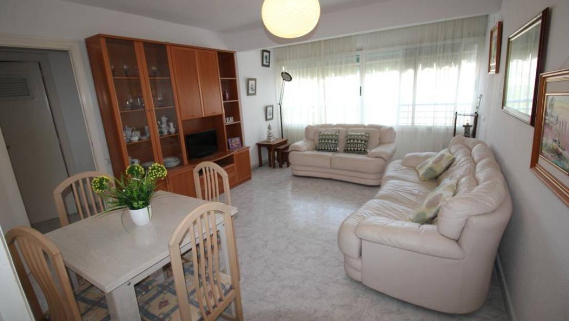 Sale - Flat - Torrevieja - Paseo maritimo