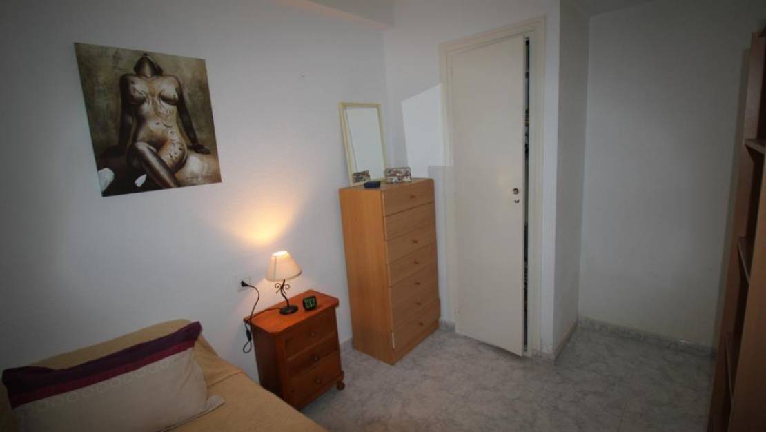 Sale - Flat - Torrevieja - Paseo maritimo