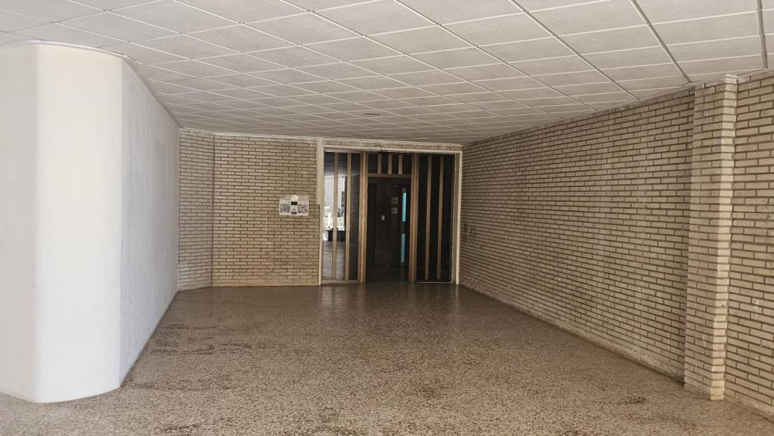 Sale - Flat - Torrevieja - Playa de los Locos