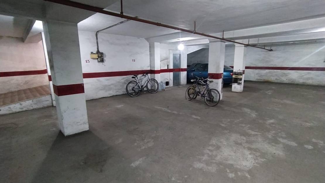 Sale - Garage - Alicante - Los ángeles