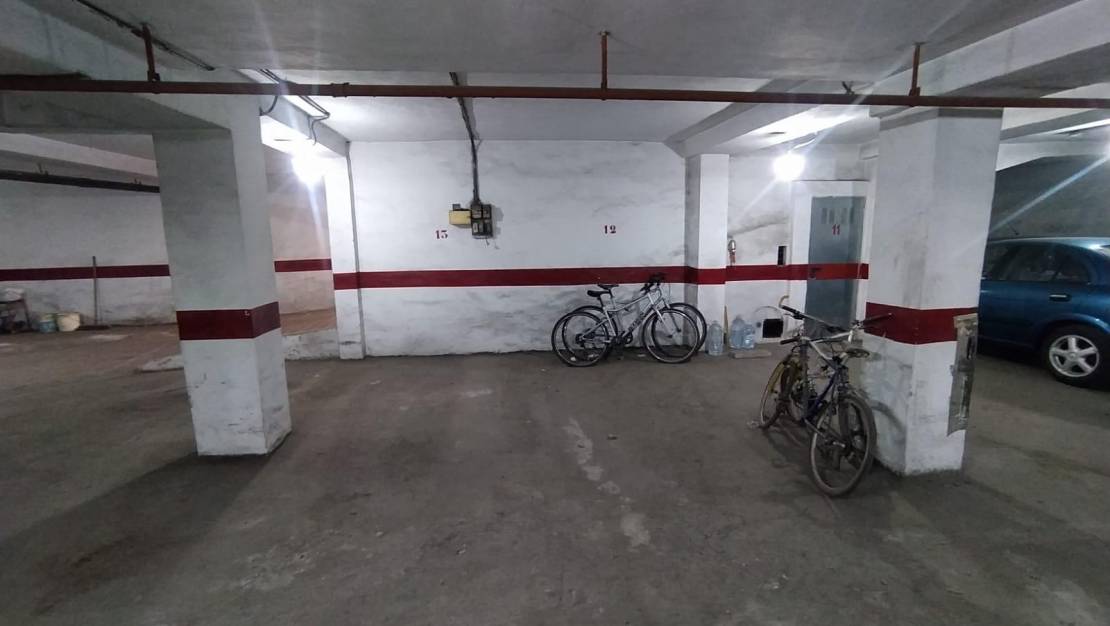 Sale - Garage - Alicante - Los ángeles