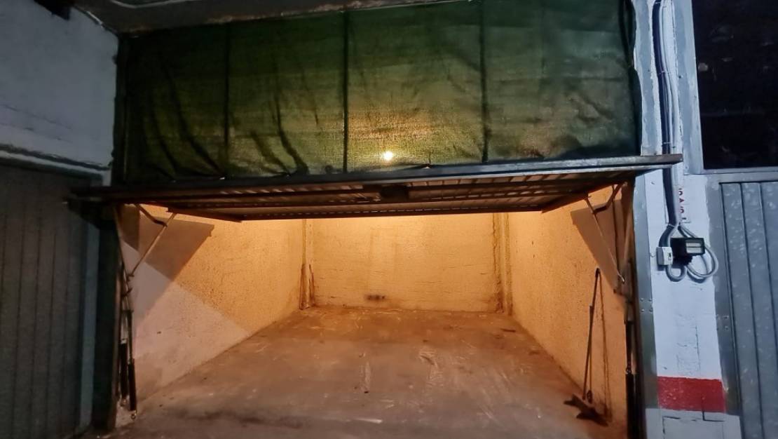 Sale - Garage - Benidorm - Benidorm Centro