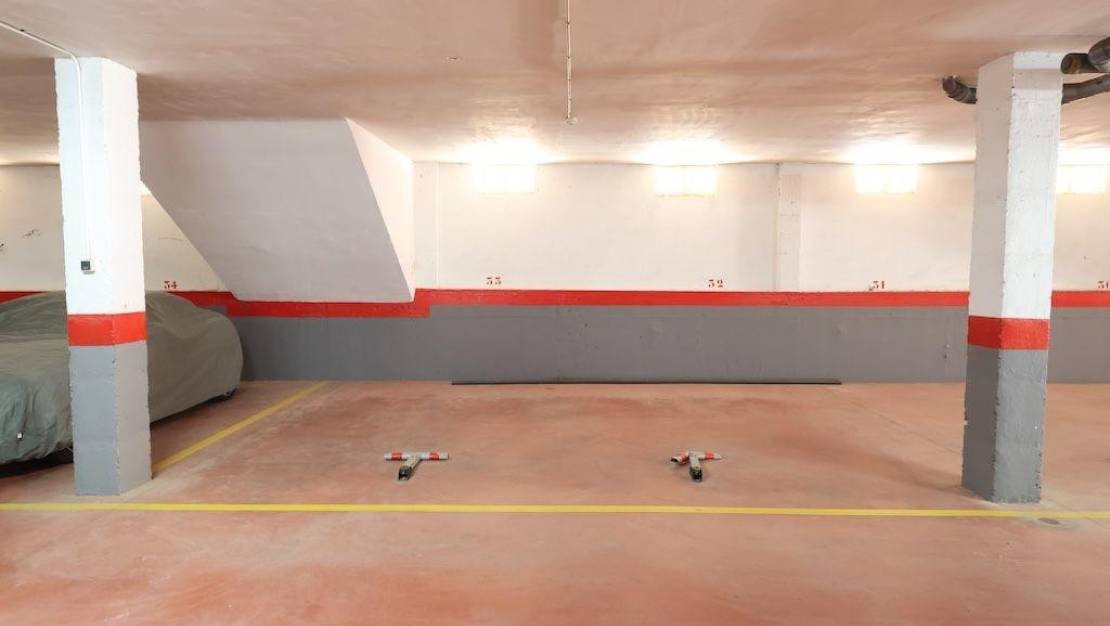 Sale - Garage - Orihuela - Campoamor