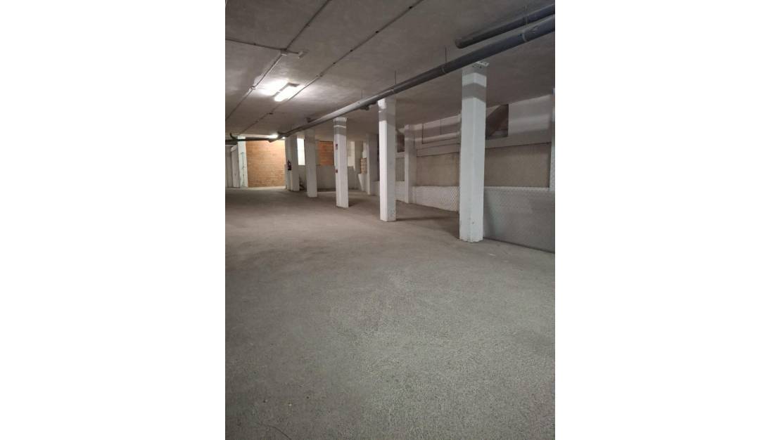 Sale - Garage - Orihuela - Orihuela Costa