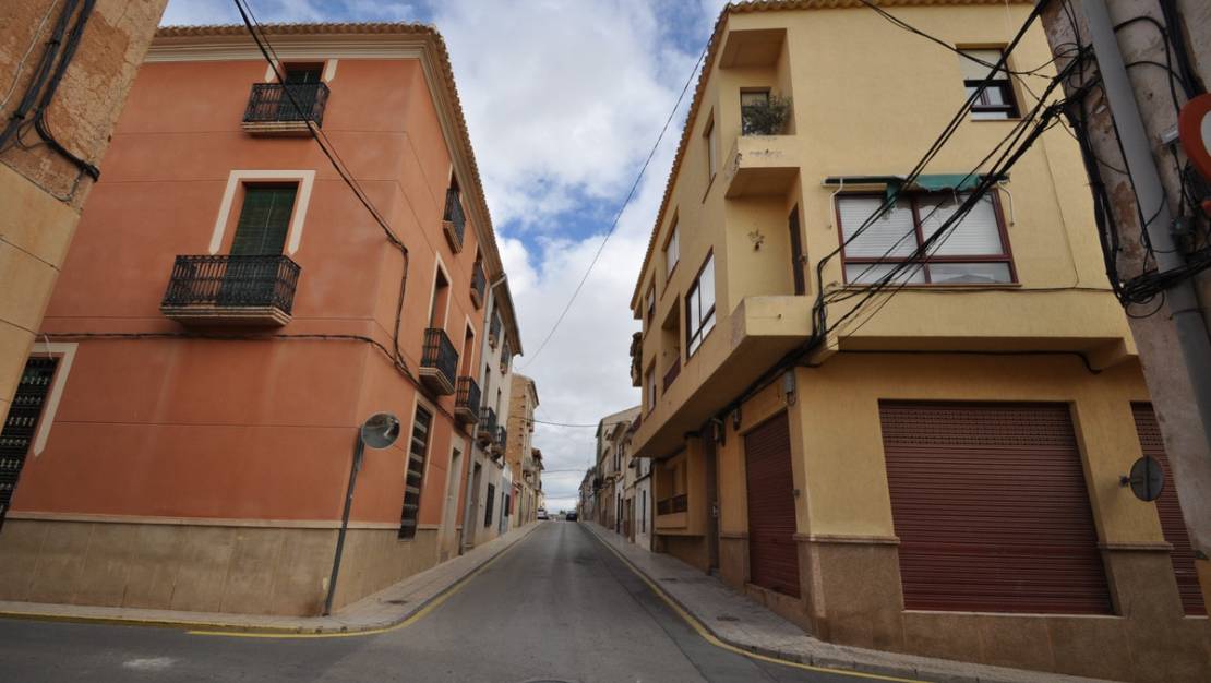 Sale - Garage - Pinoso - Pinoso Centro