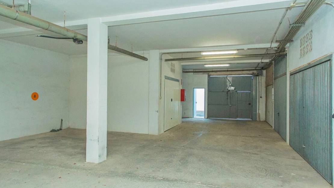 Sale - Garage - Torrevieja - Torre la mata