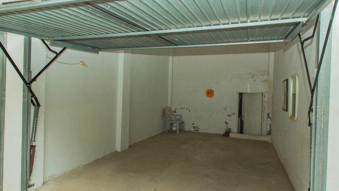 Sale - Garage - Torrevieja - Torre la mata