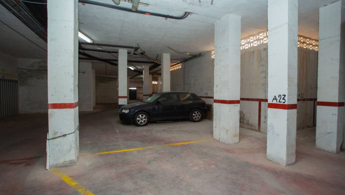 Sale - Garage - Torrevieja - Torre la mata