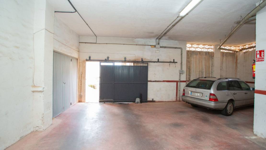 Sale - Garage - Torrevieja - Torre la mata