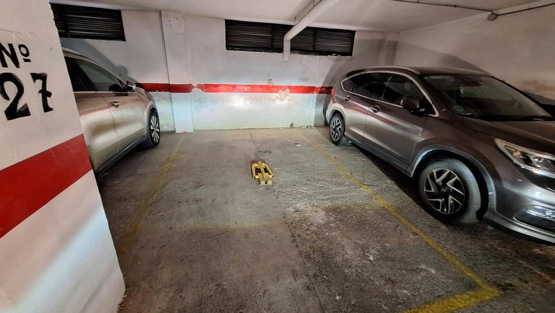 Sale - Garage - Torrevieja - Torrevieja Centro