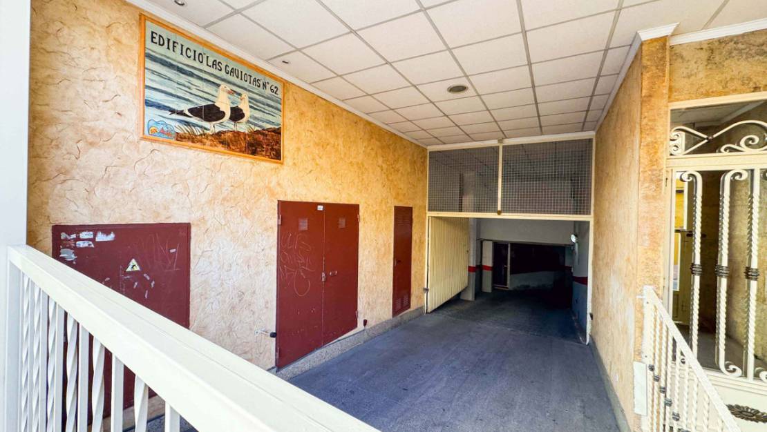 Sale - Garage - Torrevieja - Torrevieja Centro