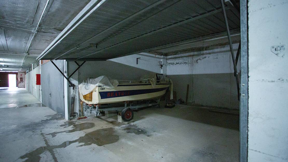 Sale - Garage - Torrevieja - Torrevieja Centro