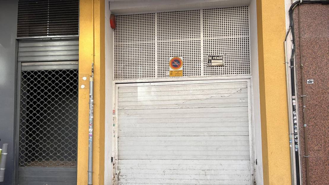 Sale - Garage - Torrevieja - Torrevieja Centro