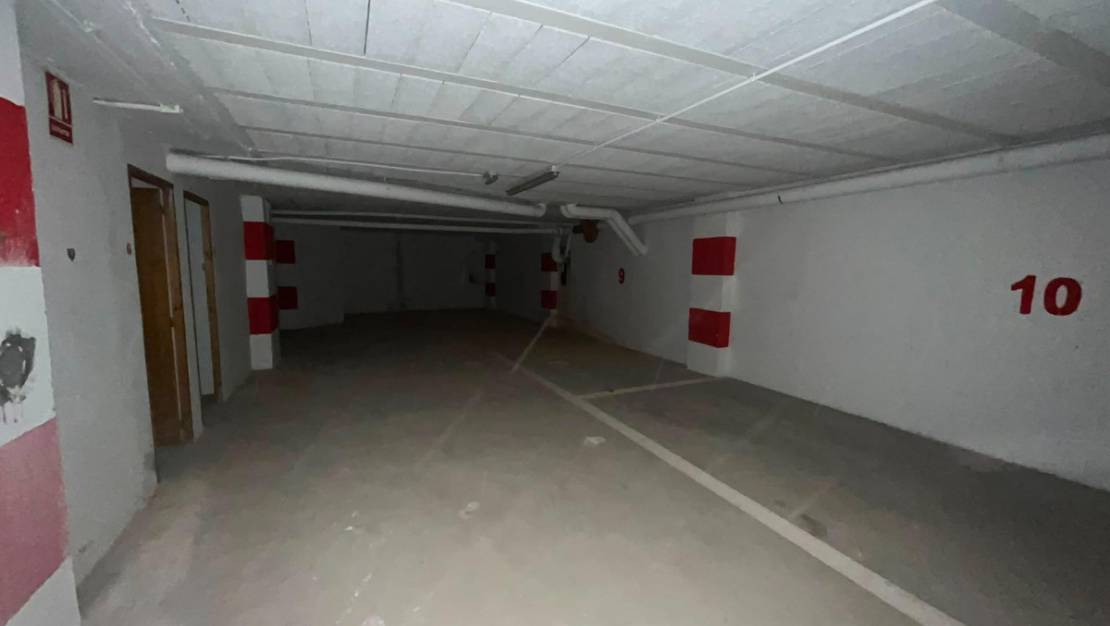 Sale - Garage - Torrevieja - Torrevieja Centro