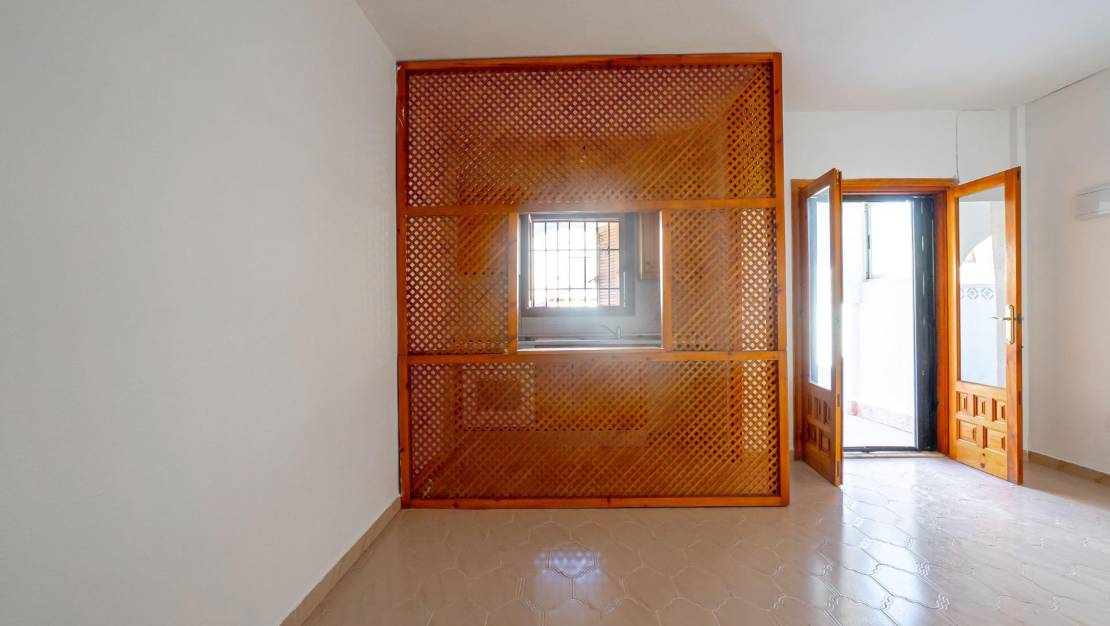 Sale - Ground Floor - Torrevieja - El chaparral