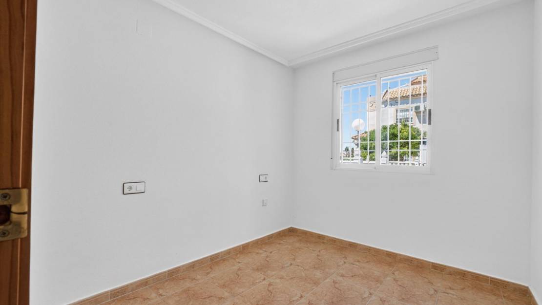 Sale - Ground Floor - Torrevieja - El limonar