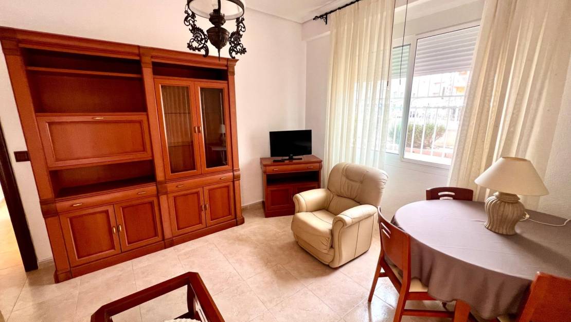 Sale - Ground Floor - Torrevieja - Playa de los Naufragos