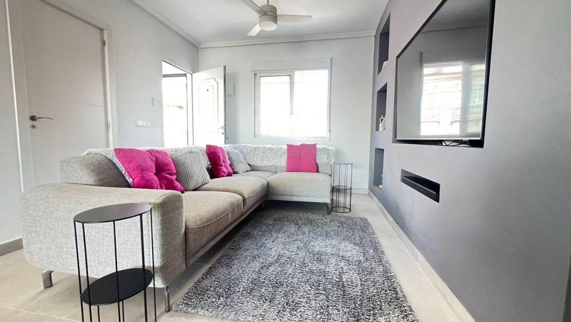 Sale - House - Orihuela Costa - Villamartín