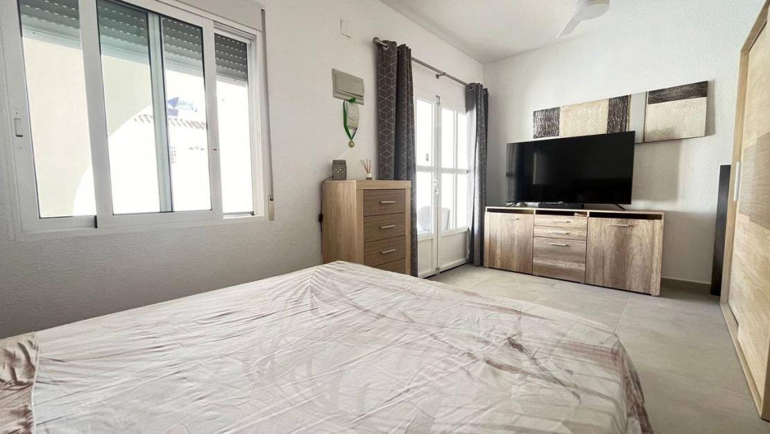 Sale - House - Orihuela Costa - Villamartín