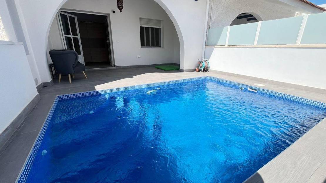 Sale - House - Orihuela Costa - Villamartín