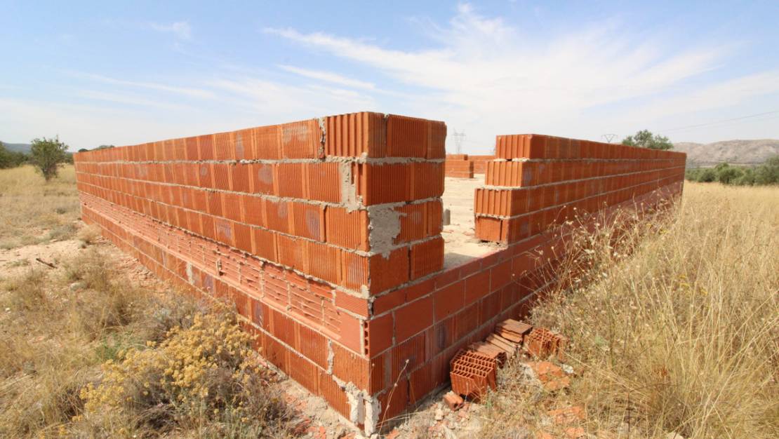 Sale - Land - Biar - Biar Centro