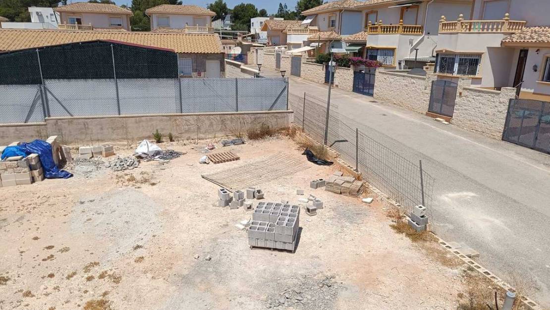 Sale - Land - Fortuna - El Reloj