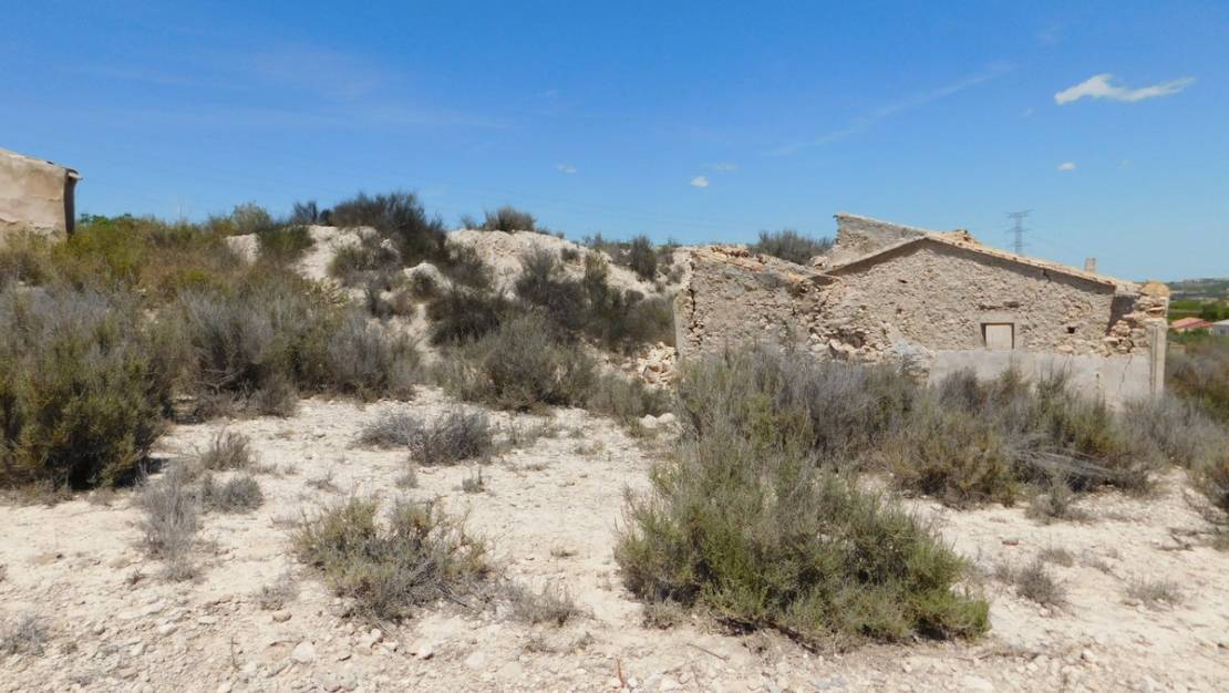 Sale - Land - Fortuna - Fortuna Centro