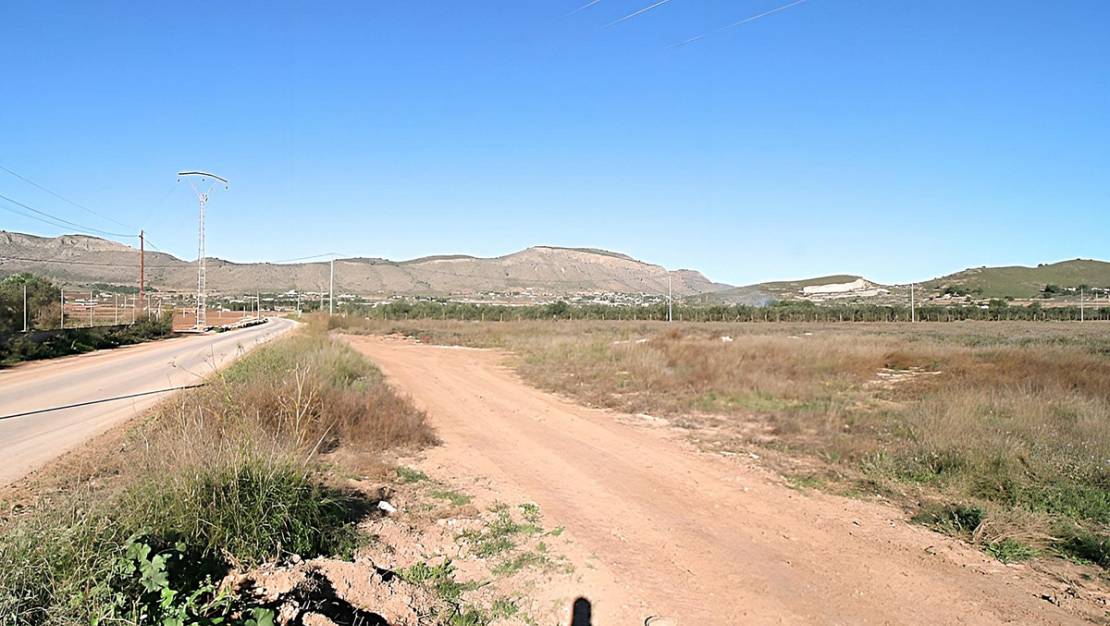 Sale - Land - Hondón de las Nieves - Hondón de las Nieves Centro