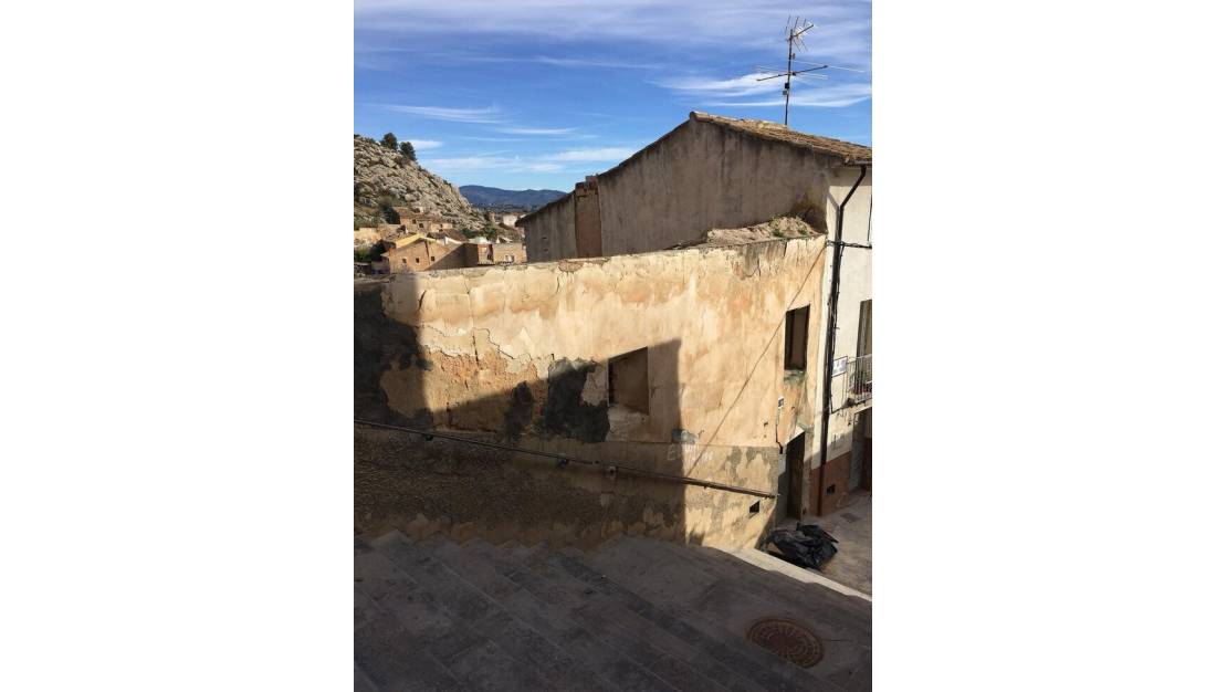 Sale - Land - Onil - Onil Centro