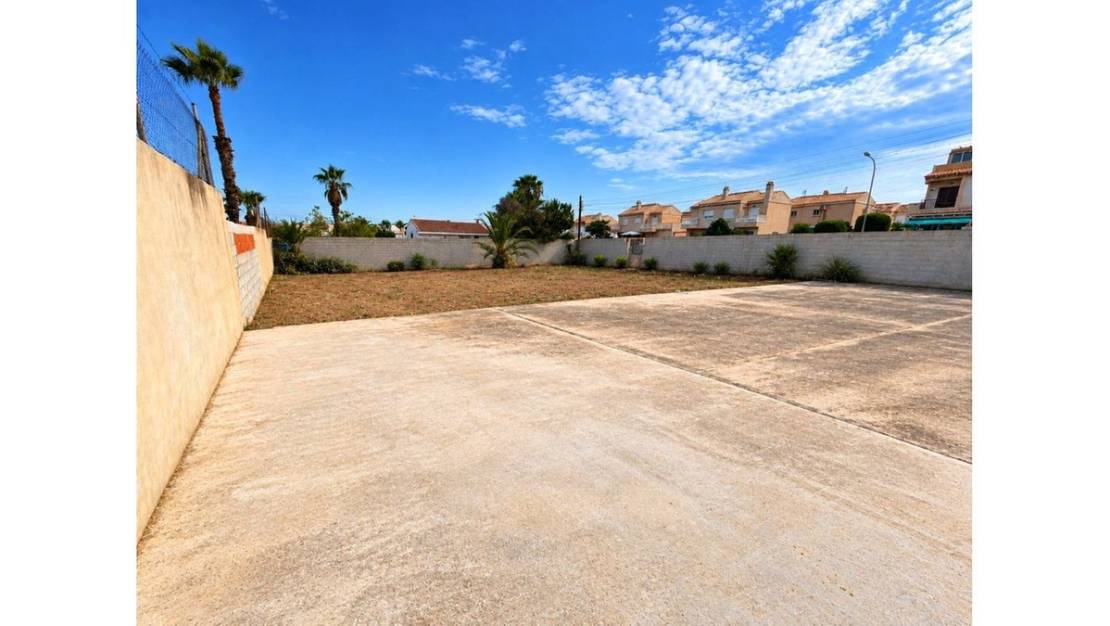 Sale - Land - Torrevieja - Torrevieja Centro