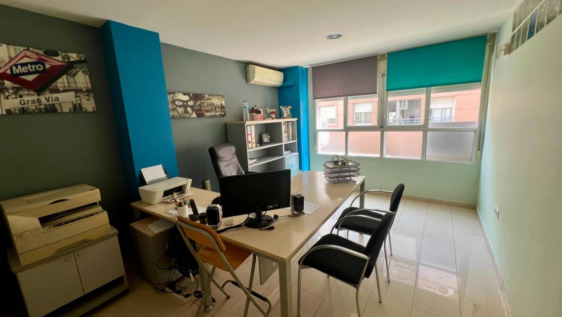 Sale - Office - Orihuela - Zona Centro