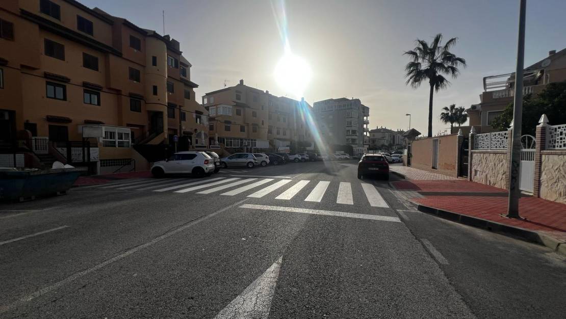Sale - Parking - Torrevieja - Torreblanca