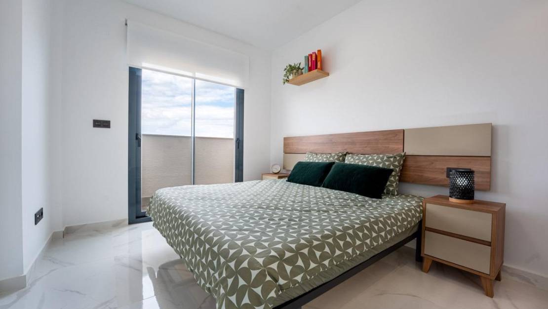 Sale - Penthouse - Guardamar del Segura - EL RASO